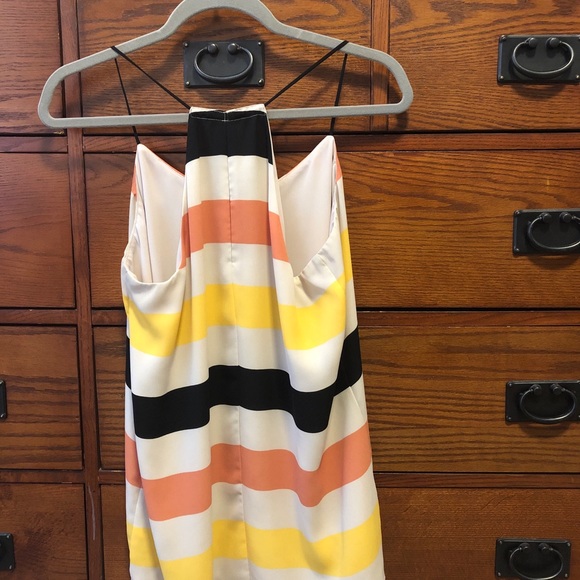 Express Tank - Picture 2 of 2